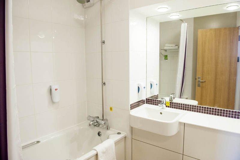 Premier Inn London Croydon West - Purley A23 외부 사진